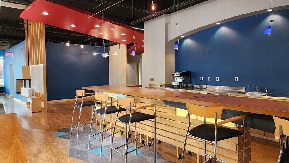 Primary Photo Of 304 W 4th St, Royal Oak Office For Lease