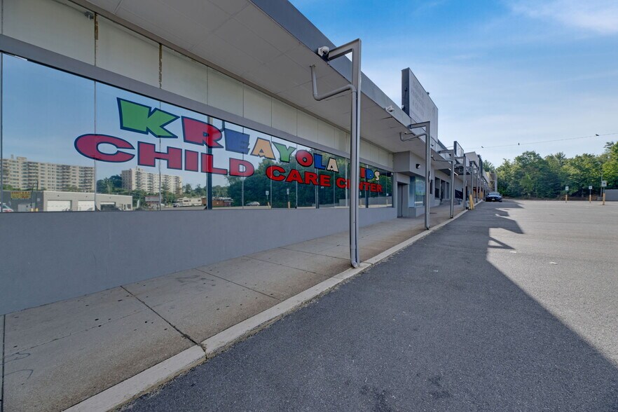 More Photos Of 3100 Branch Ave, Temple Hills Unknown For Lease