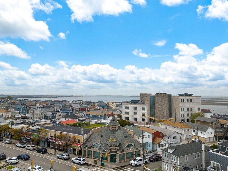 More Photos Of 901 Cross Bay Blvd, Broad Channel Freestanding For Sale