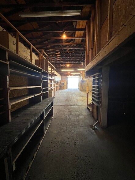 More Photos Of 1610 Greensburg Pike, North Versailles Warehouse For Lease