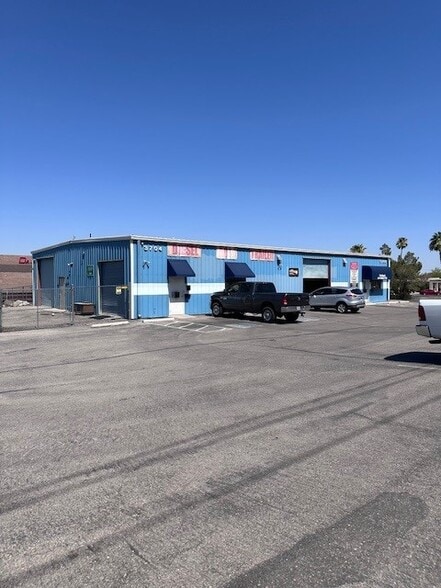 More Photos Of 3700 N Rancho Dr, Las Vegas Auto Repair For Sale