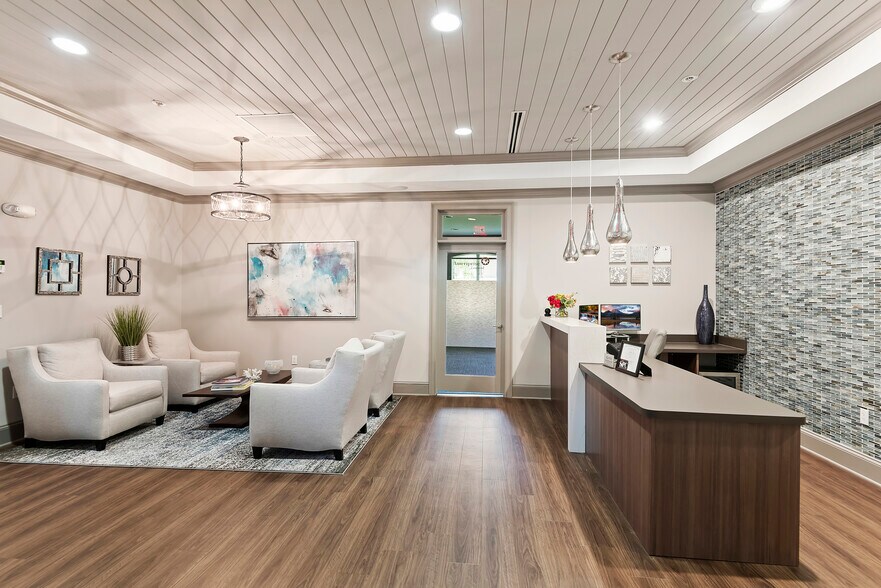 More Photos Of 1680 The Greens Way, Jacksonville Medical For Sale