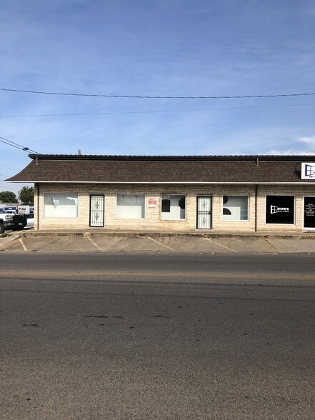More Photos Of 121 N Gray St, Killeen Freestanding For Lease