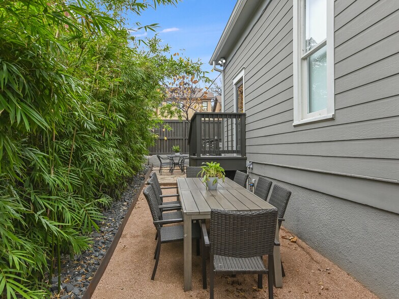 More Photos Of 2306 Lake Austin Blvd, Austin Loft Creative Space For Lease