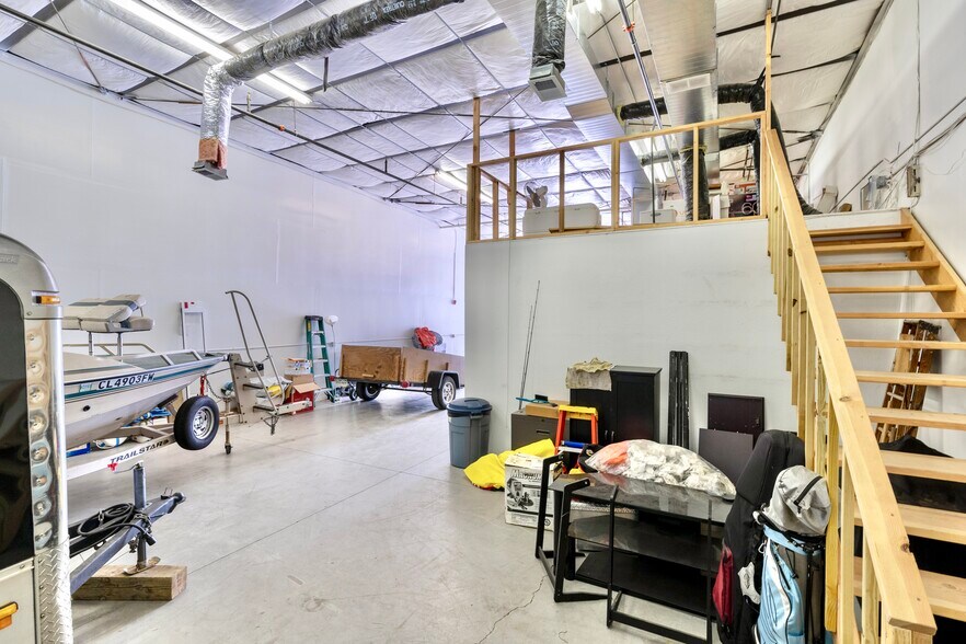 More Photos Of 9903 Titan Ct, Littleton Warehouse For Lease