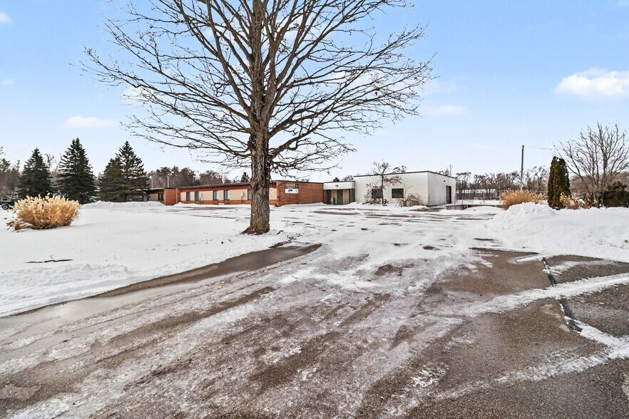 More Photos Of 3301 Green St, Shelby Industrial For Sale