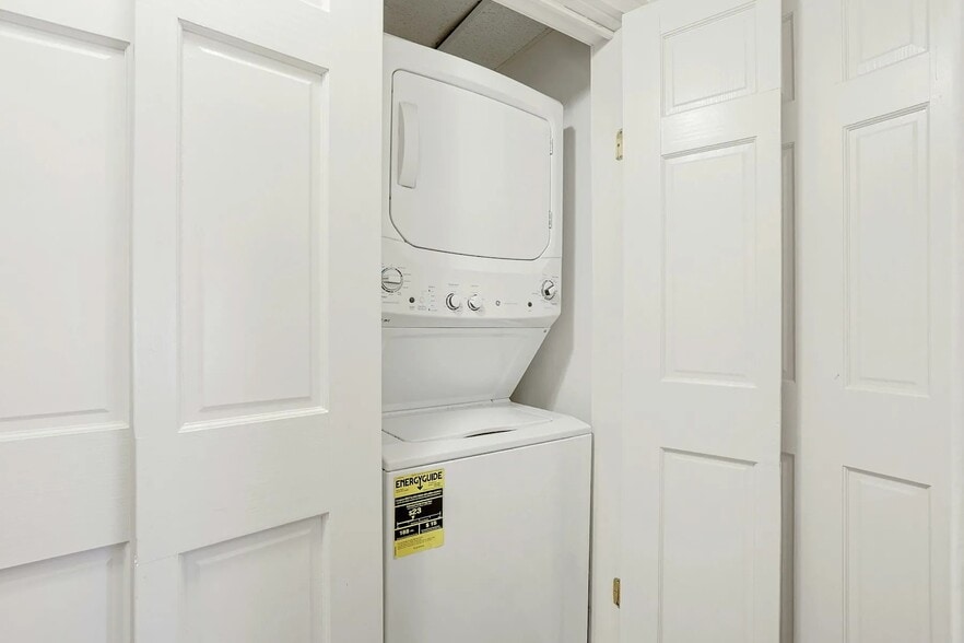 More Photos Of 46 S Broadway, Nyack Office Residential For Sale