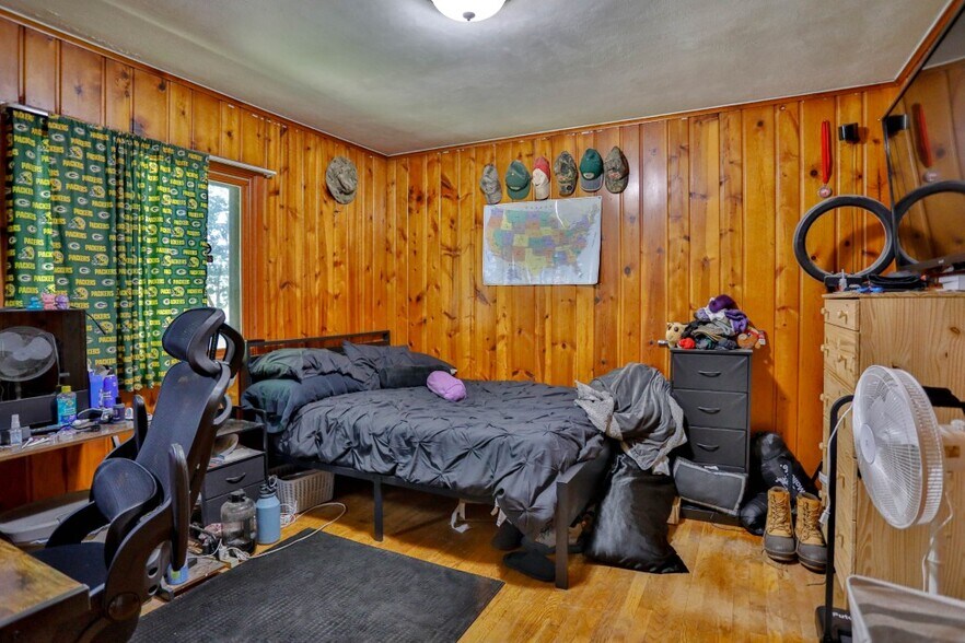 More Photos Of 3914 Weston Ave, Weston Office For Sale