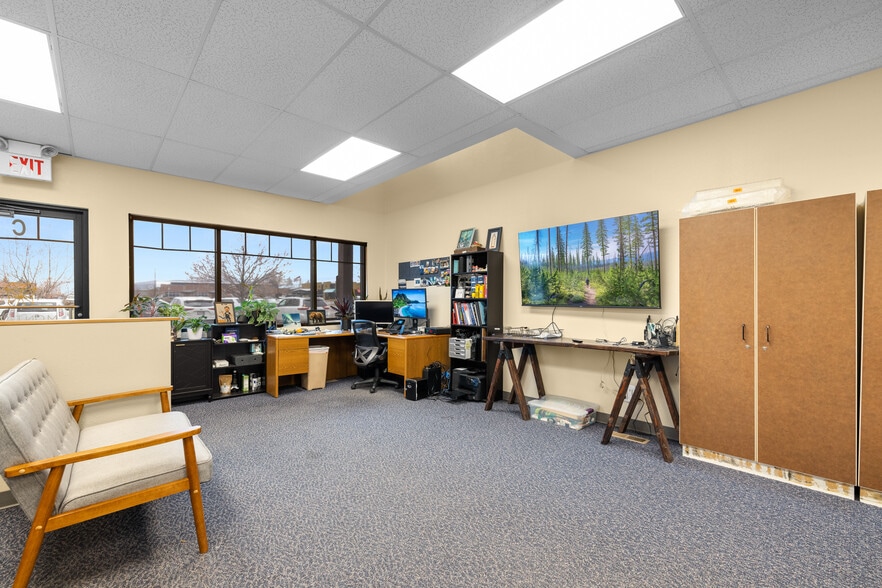 More Photos Of 195 Commons Loop, Kalispell Medical For Sale