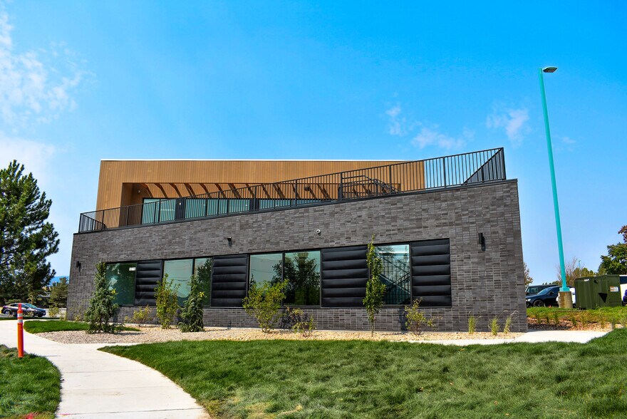 More Photos Of 10718 S Beckstead Ln, South Jordan Coworking Space