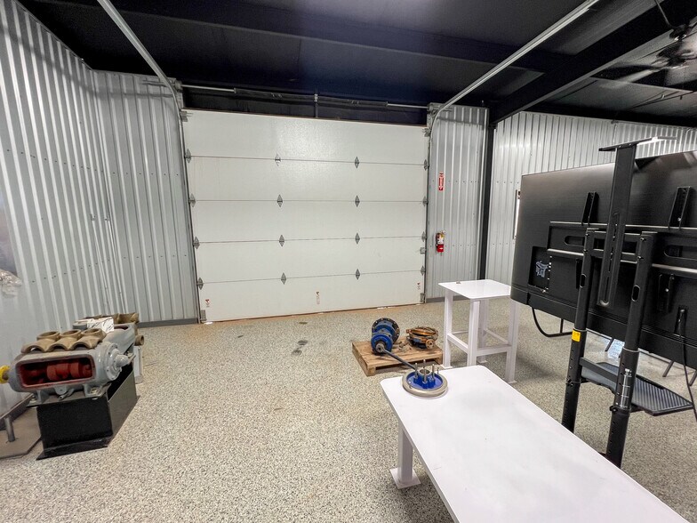 More Photos Of 1914 S County Road 1083, Midland Industrial For Lease