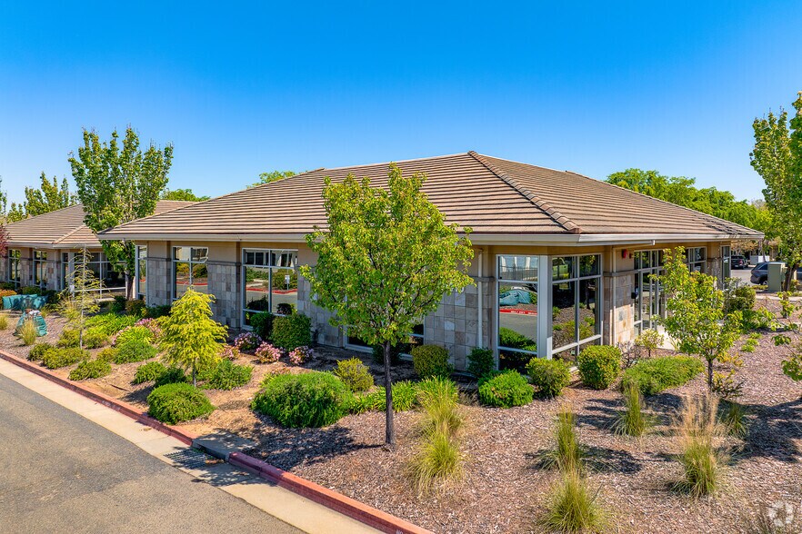More Photos Of 1416 Blue Oaks Blvd, Roseville Office For Sale