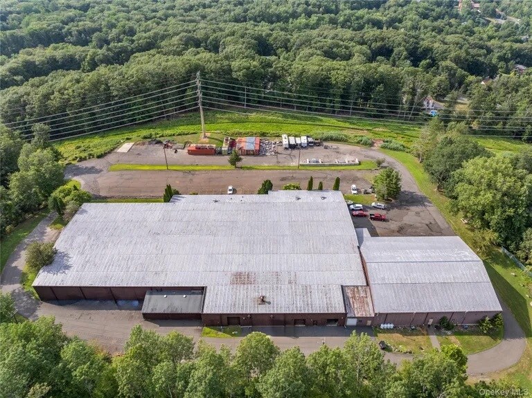 More Photos Of 380 NY-210, Stony Point Warehouse For Lease