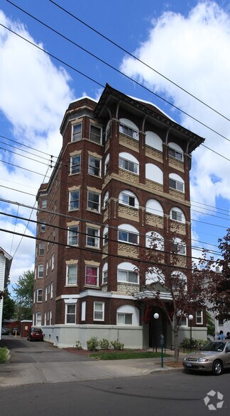 Primary Photo Of 99 Oak St, Binghamton Apartments For Sale