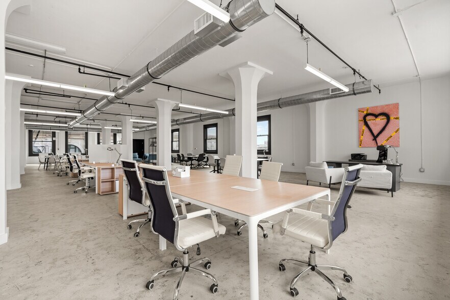 More Photos Of 950 S Broadway, Los Angeles Office For Lease