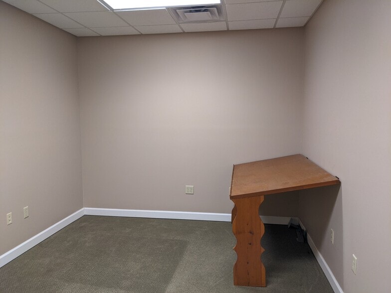 More Photos Of 3971 Inner Perimeter Rd, Valdosta Freestanding For Sale