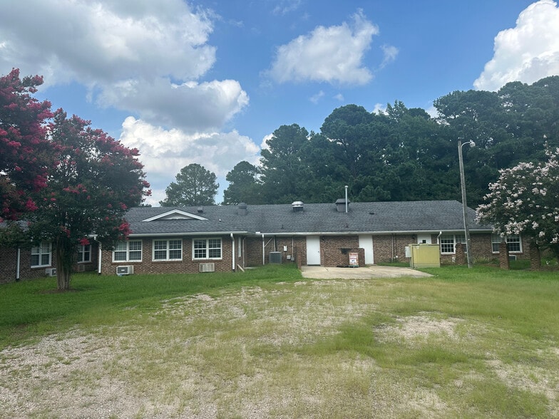 More Photos Of 4230 Wendell Blvd, Wendell Rehabilitation Center For Sale