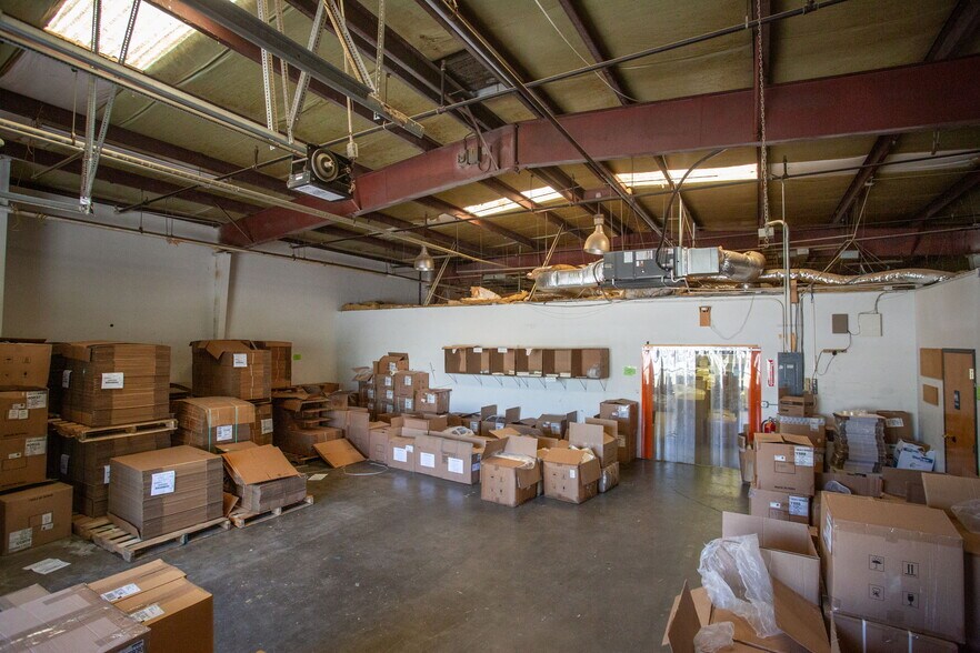 More Photos Of 1401 Hopeman Pkwy, Waynesboro Industrial For Lease