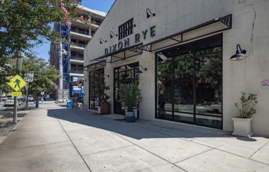 More Photos Of 1085 Howell Mill Rd NW, Atlanta General Retail For Lease