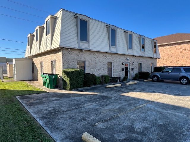 More Photos Of 179 Belle Terre Blvd, La Place Medical For Lease