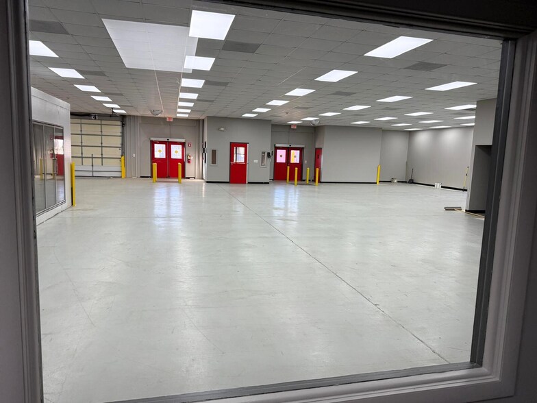 More Photos Of 2501 E President St, Savannah Food Processing For Lease