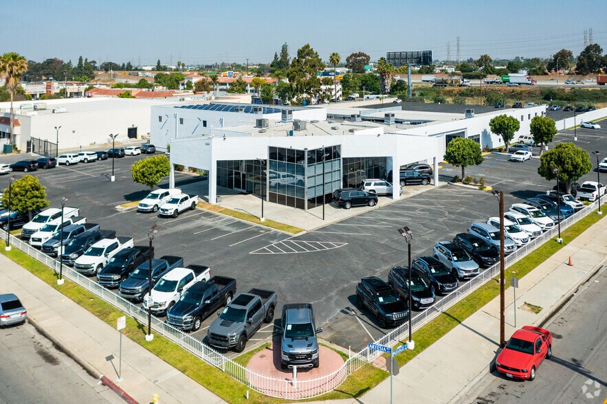 More Photos Of 8559 Artesia Blvd, Bellflower Auto Dealership For Sale