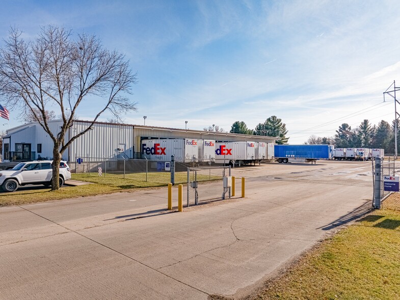 More Photos Of 3020 Grant ave, Plover Industrial For Sale