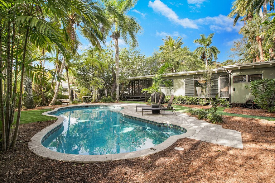 More Photos Of 301 Kennelworth Pl, Fort Lauderdale Specialty For Sale