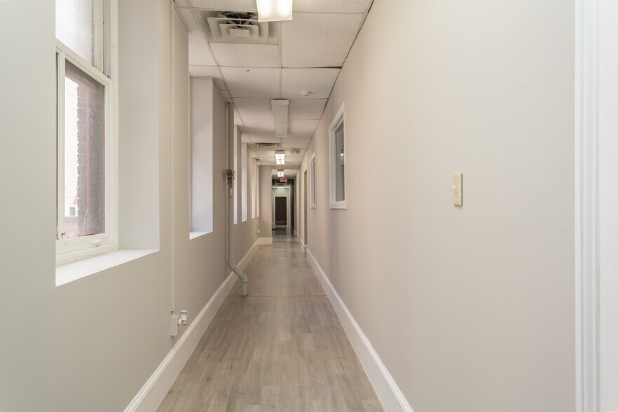 More Photos Of 5 Dover St, New Bedford Office Residential For Sale