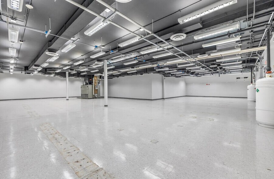 More Photos Of 521 W Front St, Boise Office For Lease