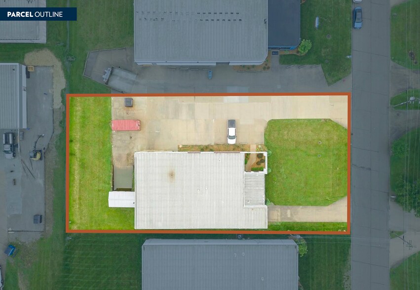 More Photos Of 9059 Sutton Pl, Hamilton Warehouse For Lease