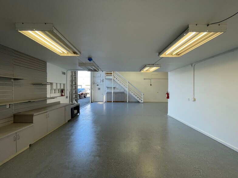 More Photos Of 1925 Francisco Blvd E, San Rafael Light Manufacturing For Lease