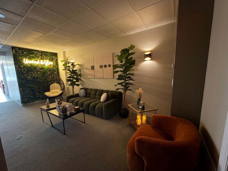 More Photos Of 522 Bloomfield Ave, Verona Storefront Retail Residential For Sale