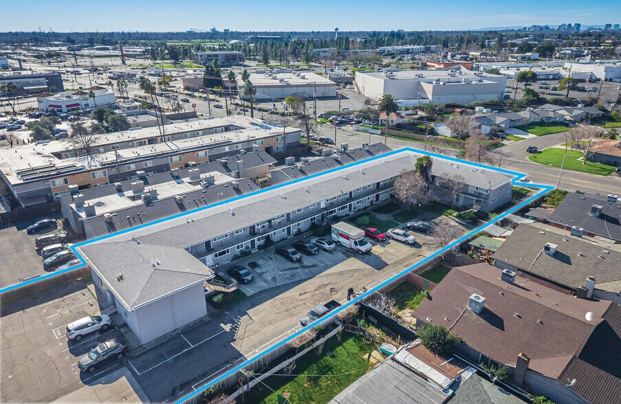 More Photos Of 1860 Ethan Way, Sacramento Apartments For Sale