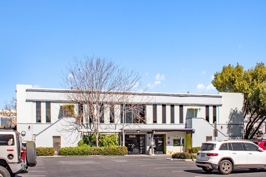 More Photos Of 2858 Stevens Creek Blvd, San Jose Medical For Lease