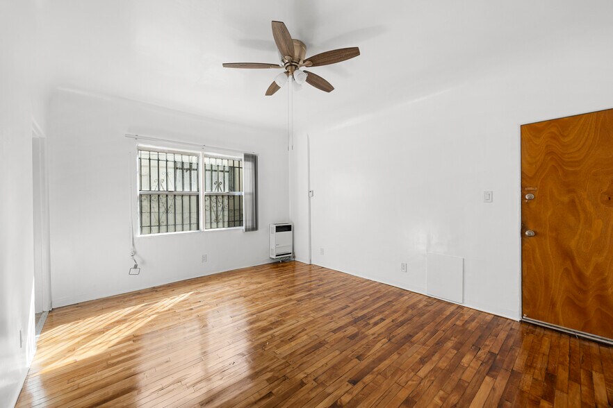 More Photos Of 2335 Miramar St, Los Angeles Apartments For Sale
