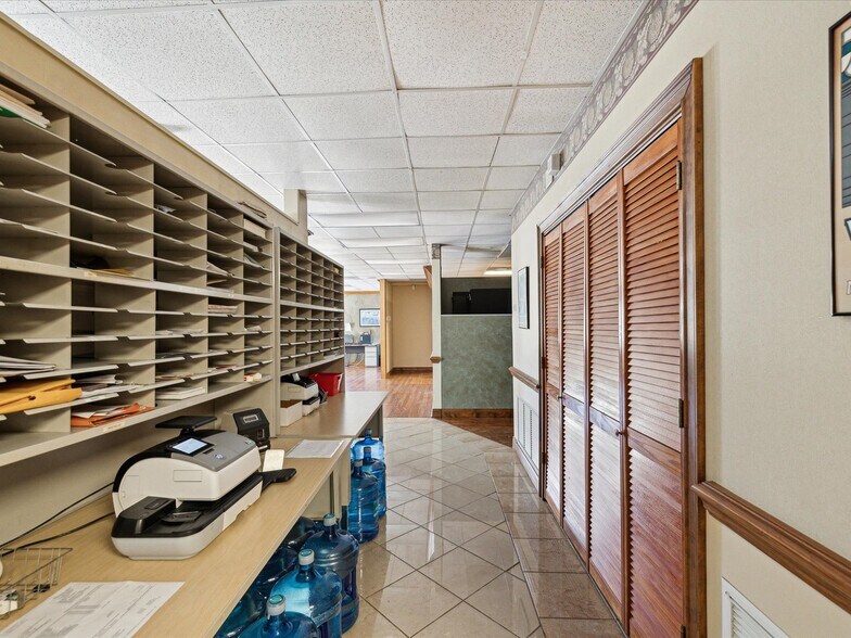 More Photos Of 2965 Roosevelt Blvd, Clearwater Office For Sale