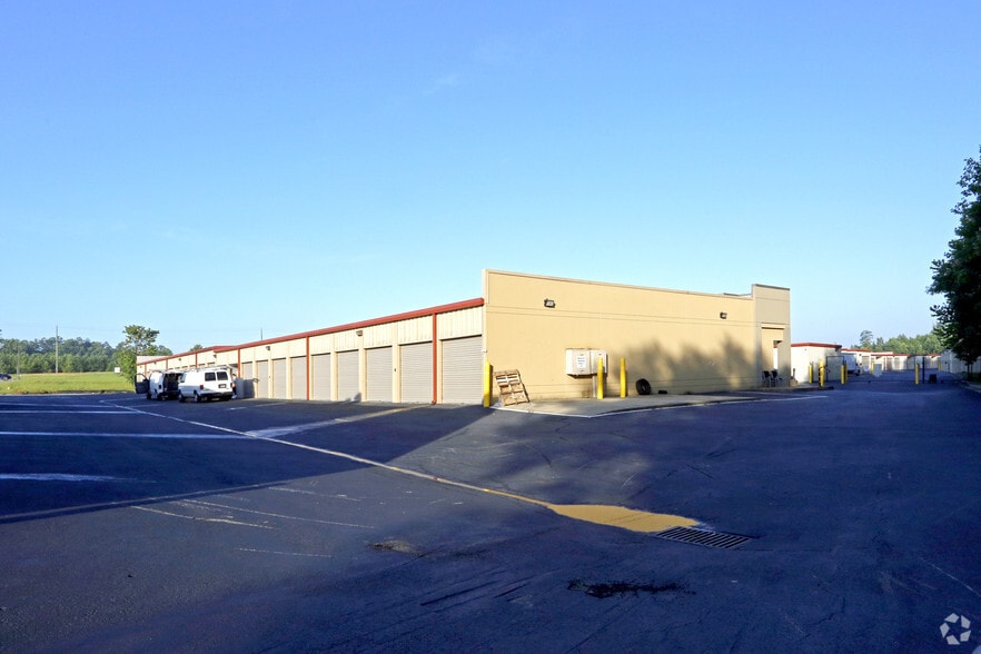 More Photos Of 5745 Wendy Bagwell Pky, Hiram General Retail For Lease