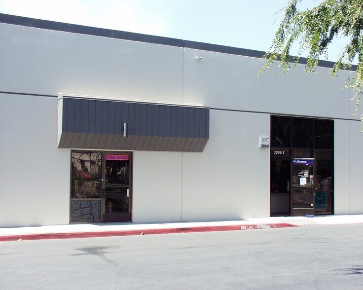 Primary Photo Of 3284 Edward Ave, Santa Clara Warehouse For Lease