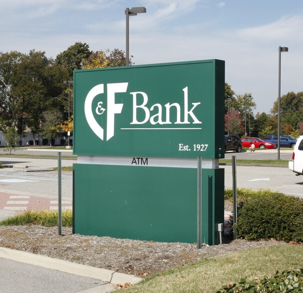 More Photos Of 1927 C And F Dr, Hampton Bank For Sale