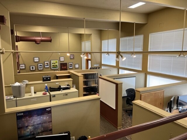 More Photos Of 1090 E Lakeshore Dr, Coeur d'Alene Office For Lease