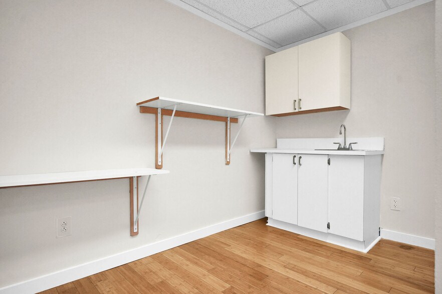 More Photos Of 2150 Coral Way, Miami Office For Lease
