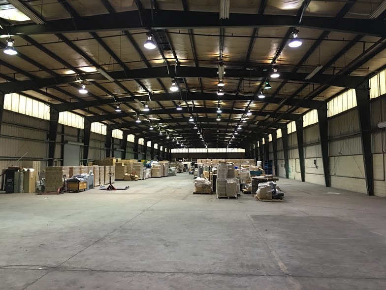 More Photos Of 3130 Reynolds Rd, Lakeland Distribution For Lease