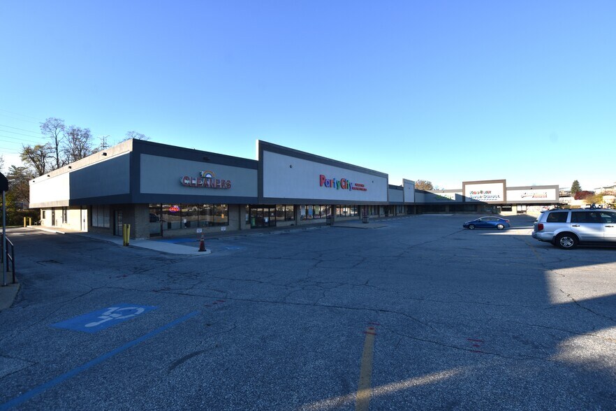 More Photos Of 9930-9974 York Rd, Cockeysville Unknown For Lease