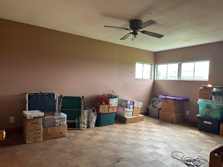 More Photos Of 2405 E Court St, Kankakee Land For Sale