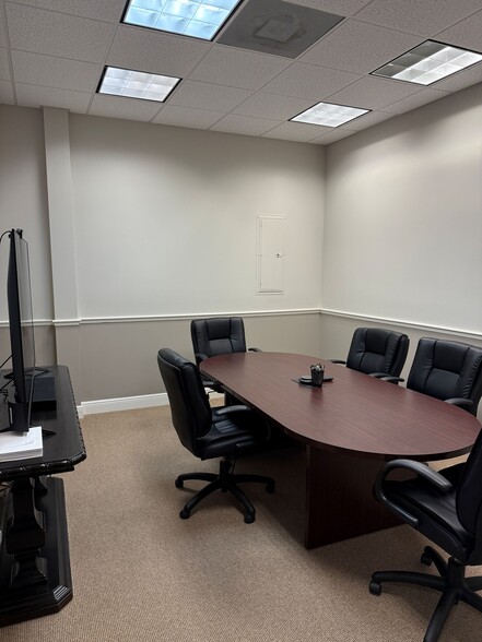 More Photos Of 9696 Bonita Beach Rd, Bonita Springs Office For Lease