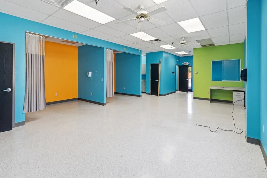 More Photos Of , Louisville General Retail For Sale
