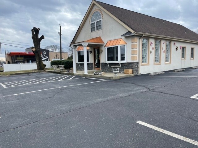 More Photos Of 100 S White Horse Pike, Hammonton General Retail For Lease