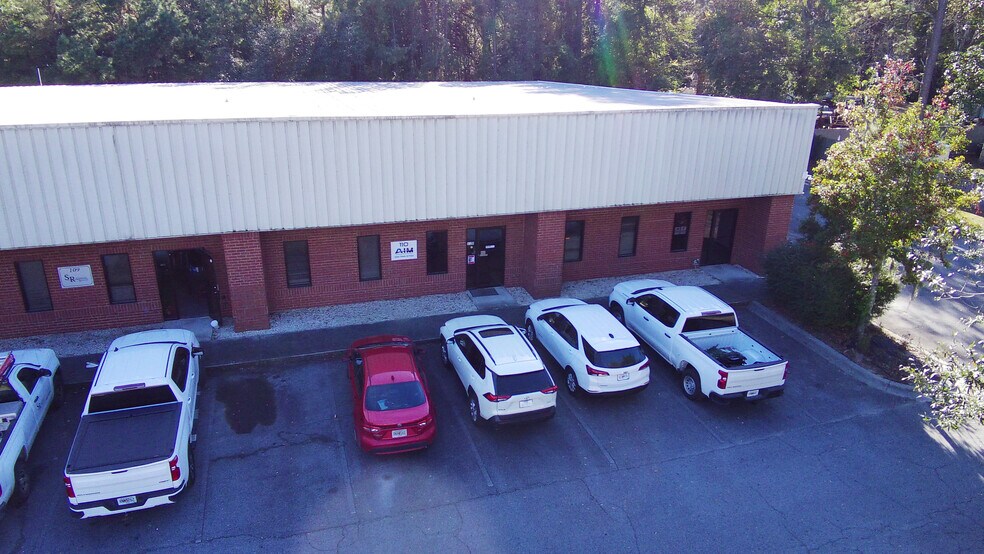 More Photos Of 3911 Old Louisville Rd, Savannah Warehouse For Lease