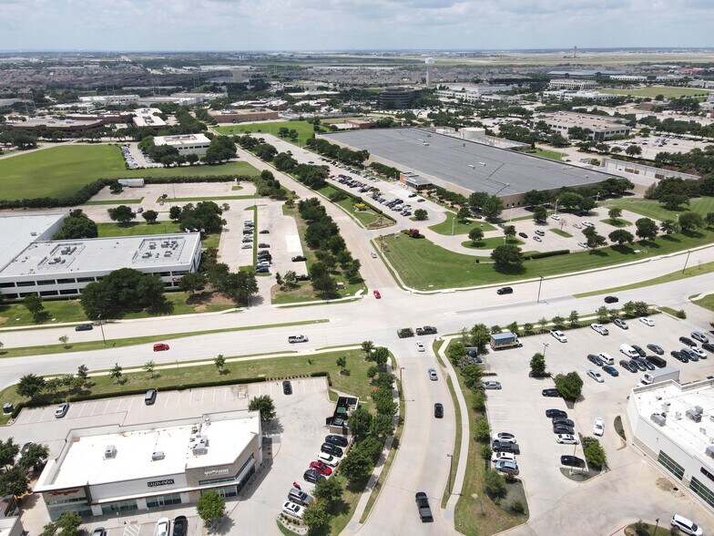 More Photos Of 8225 Bent Branch Dr, Irving Distribution For Sale